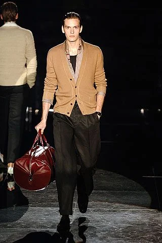 Look 16